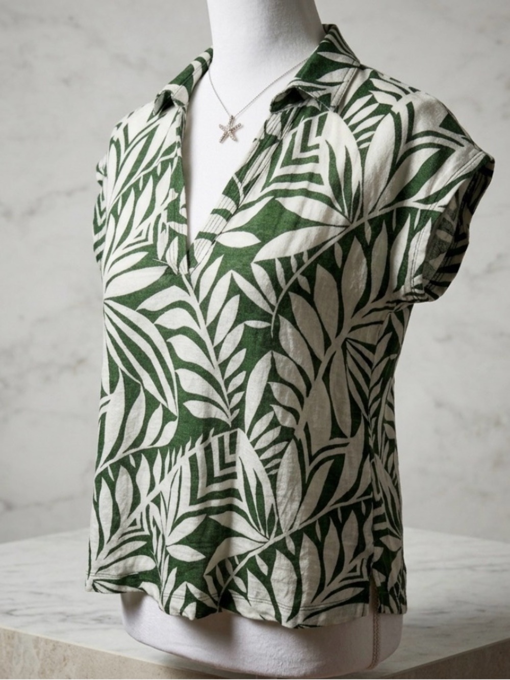 Women's Linen Lightweight Green Leaf-Print Button Down Shirt